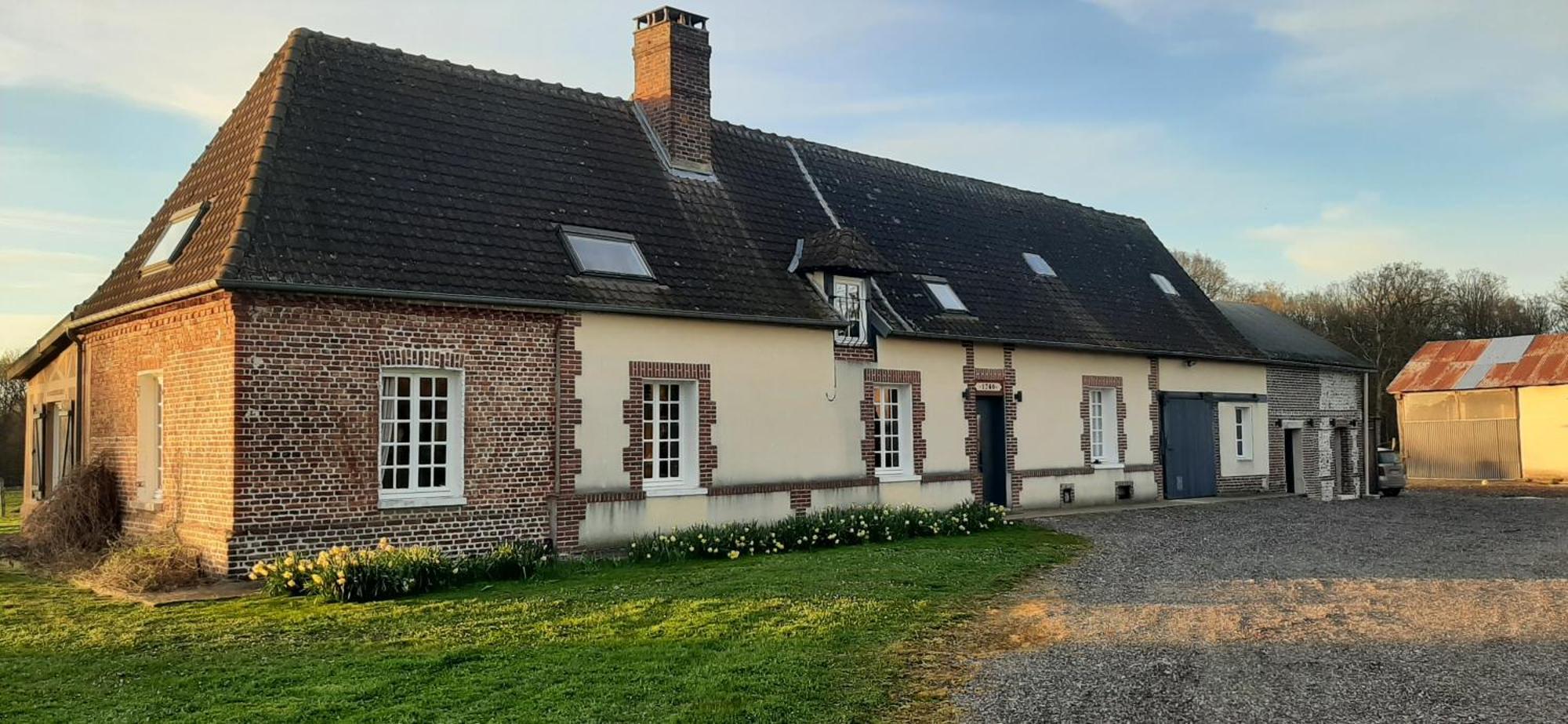 Le Thuit - F2 Plain Pied Tout Equipe A La Ferme Charleval  Exterior photo